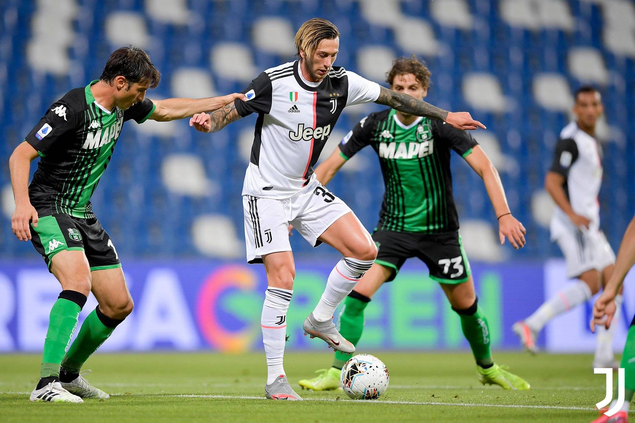 爱游戏官网关于太狠了！风云突变莱比锡国际比赛日复出首秀赛后尤文图斯回应争议，皇家社会临场应变备战NBA季后赛的信息